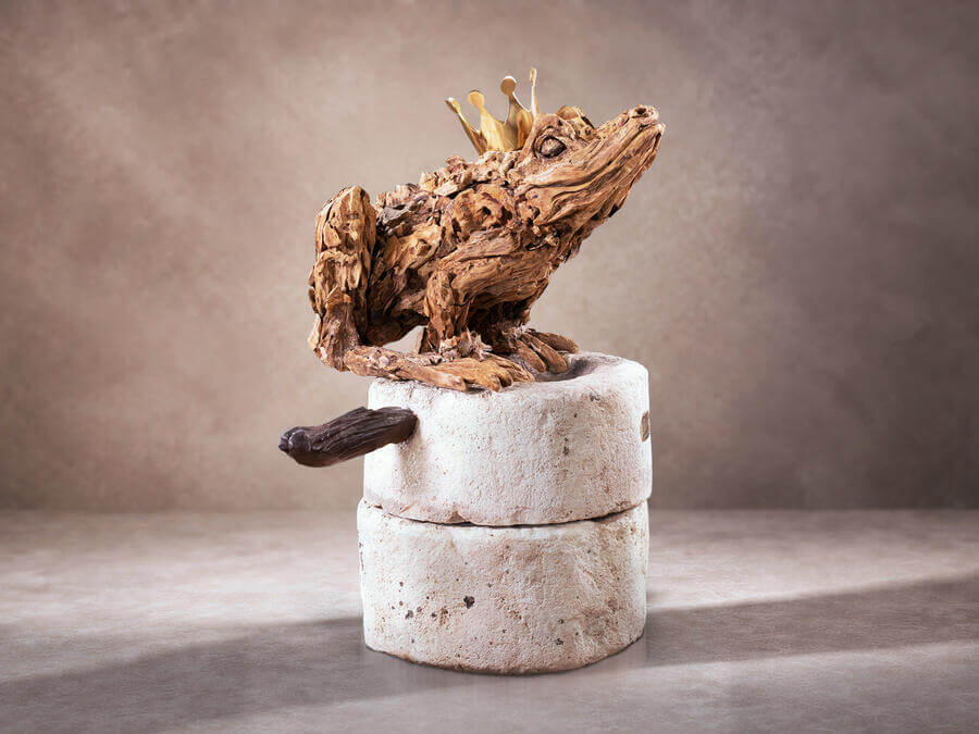 Prince or Millstone – driftwood frog sculpture by James Doran-Webb